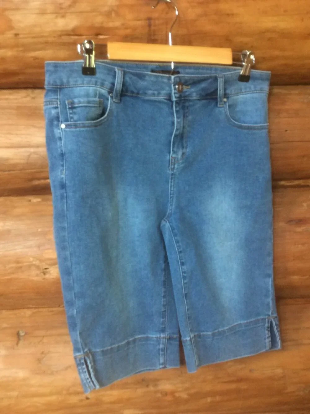 Bundle of 3 Retro Style Bermuda Shorts Classic Basic Neutral Size 6 Two NWT
